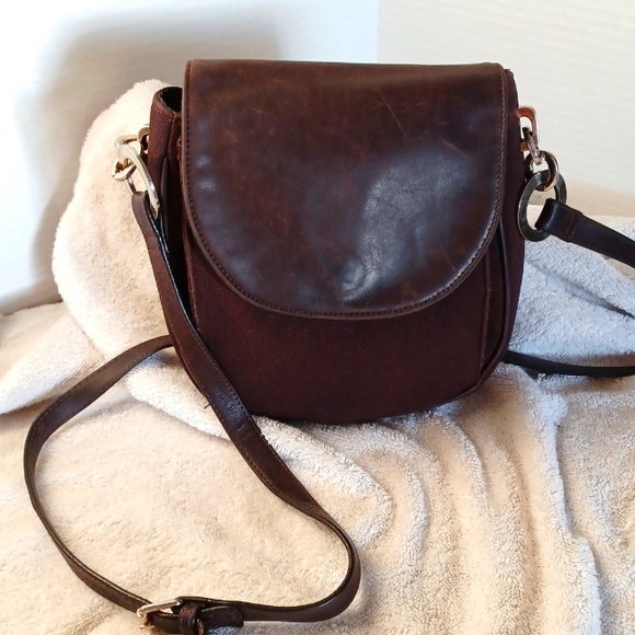 Liz Claiborne Small Brown Crossbody Bag - Picture 1 of 11